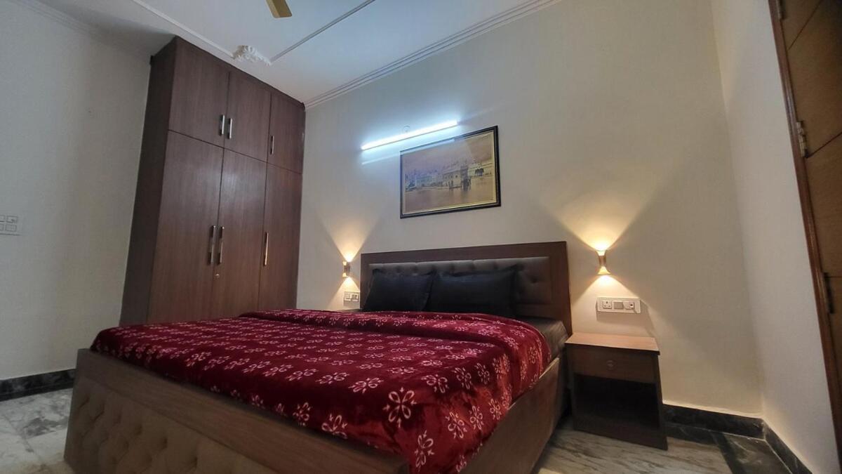 Vacationbuddy Charming 4bhk Retreat In Janakpuri New Delhi