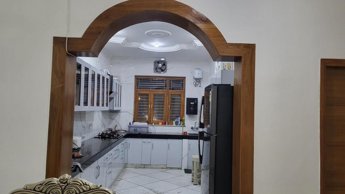 Vacationbuddy Charming 4bhk Retreat In Janakpuri Apartment *